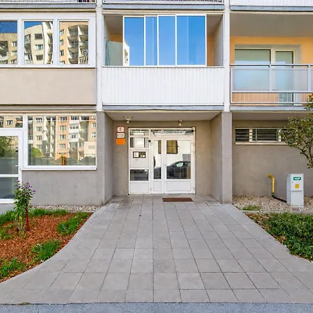 Spacious Family For 6 - Lift & Balcony Kassa